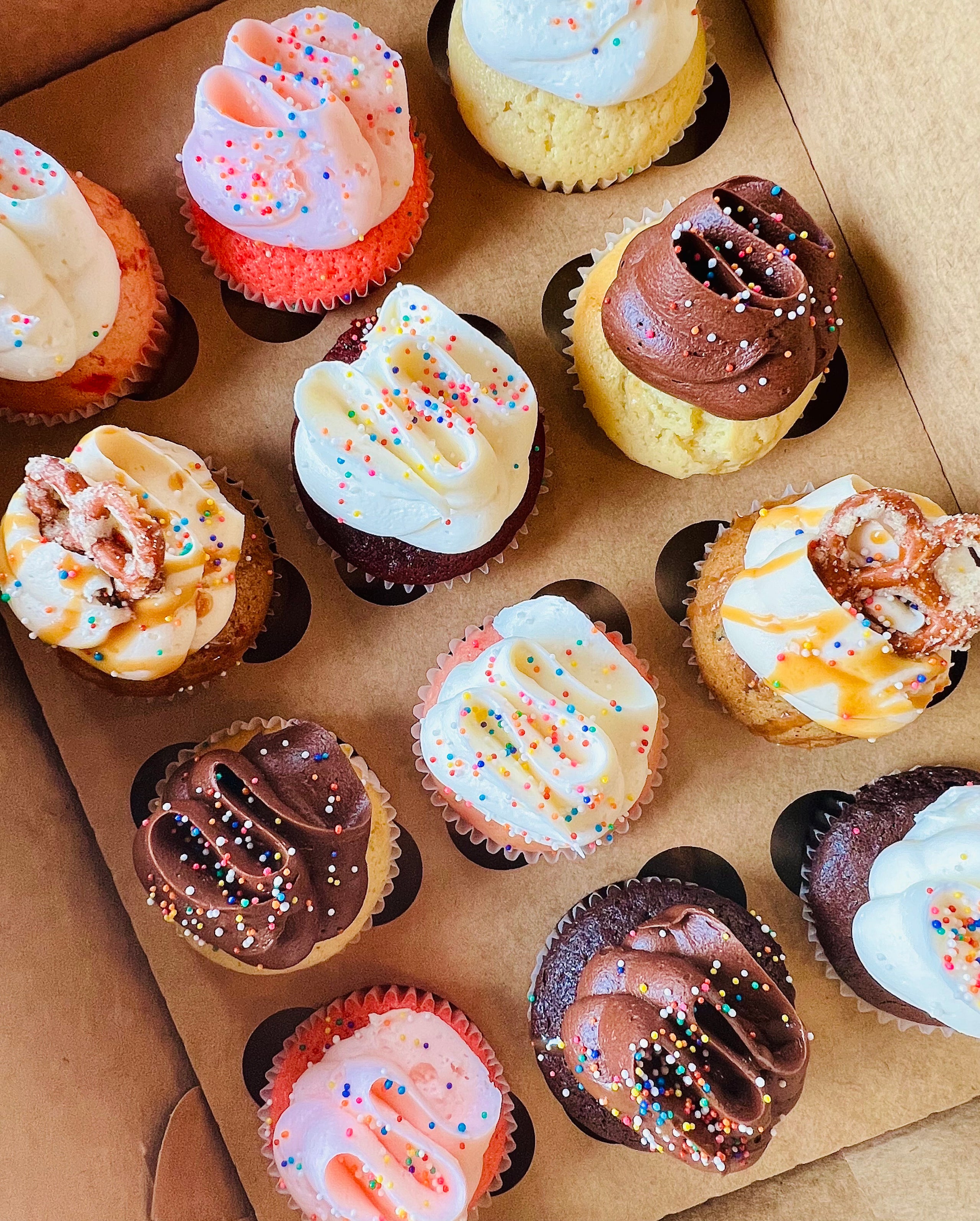 High-Quality A Half Dozen Cupcakes Cost $15 Scene in 4K High-Quality A Half Dozen Cupcakes Cost $15 Scene in 4K